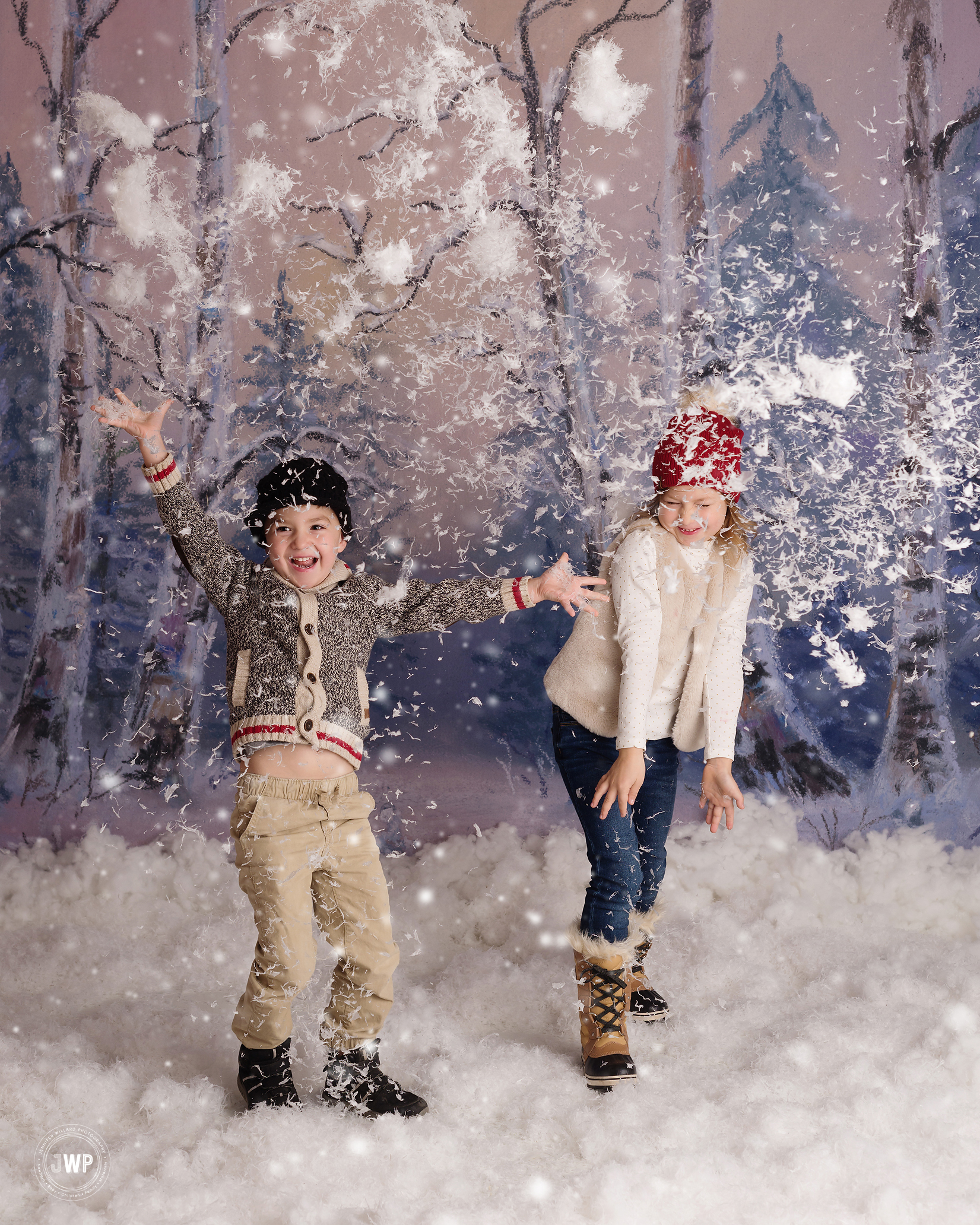 siblings brother sister throwing snow snowballs Winter Kingston mini session photography