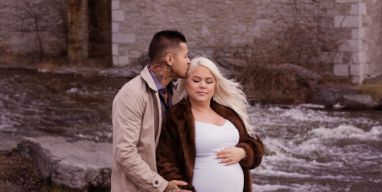 pregnant mother father fur coat tattoos Babcock Mill Kingston Maternity Photographer