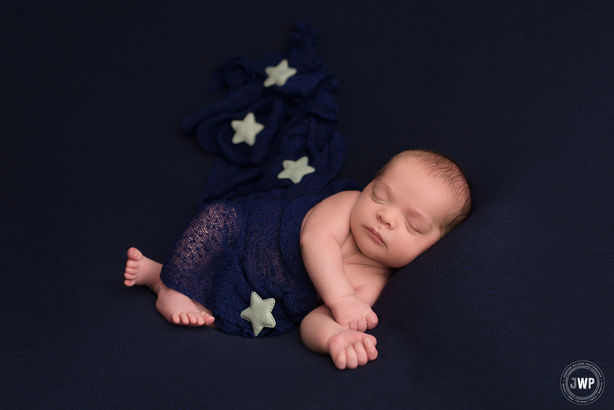newborn boy navy blue blanket Kingston baby photographer