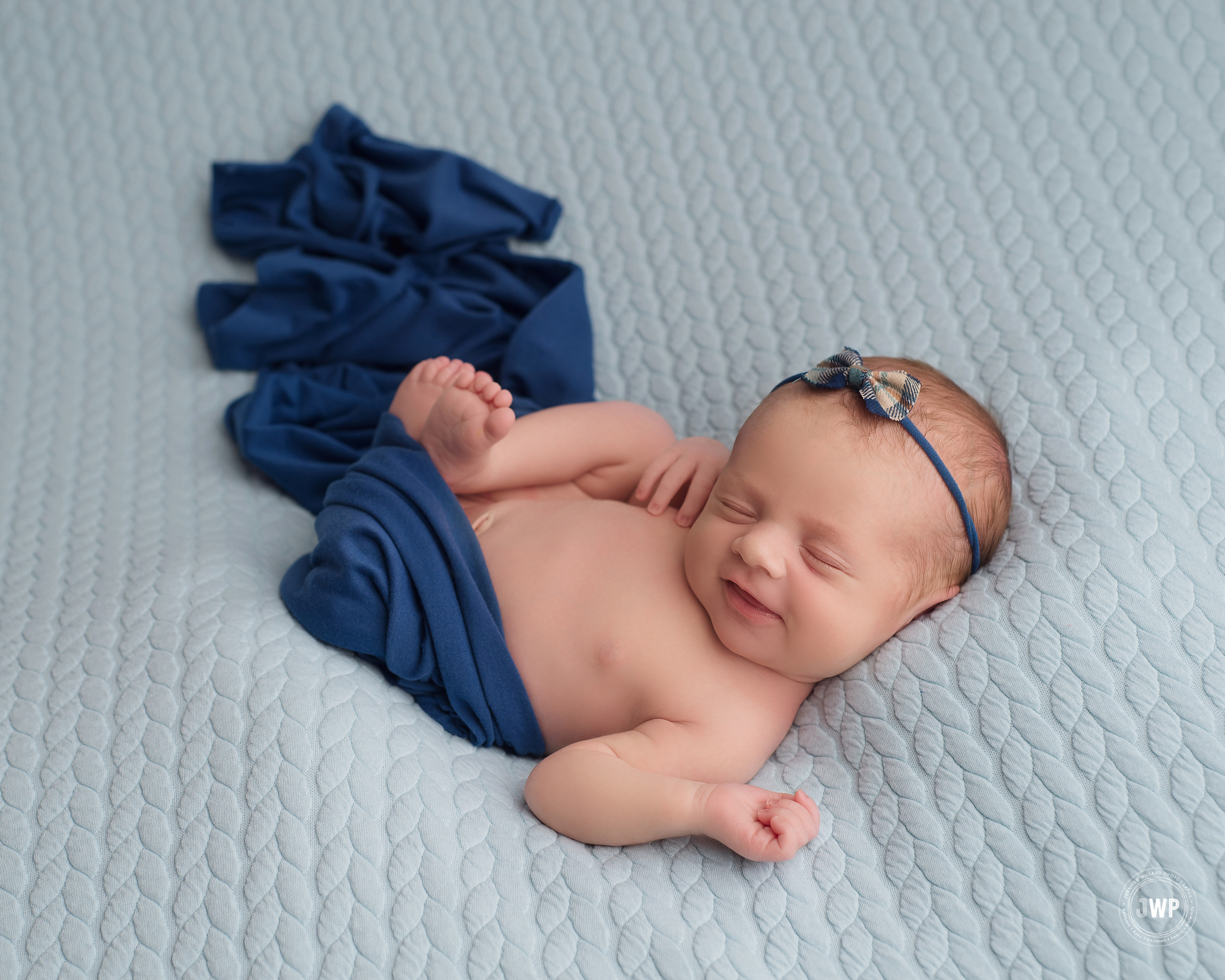 newborn girl blue blanket wrap bow headband Kingston baby photography