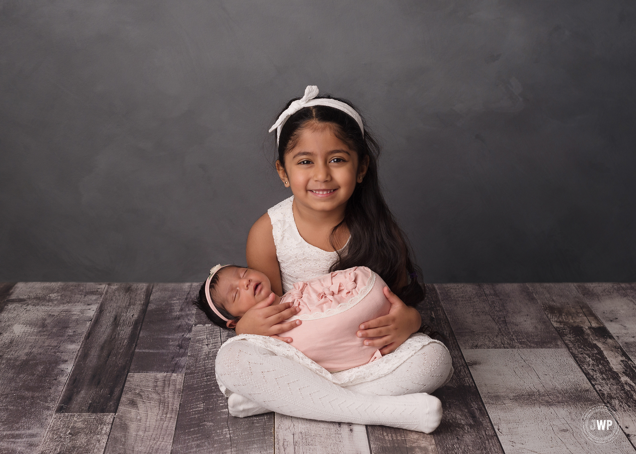 newborn girl pink wrap big sister Kingston baby photographer